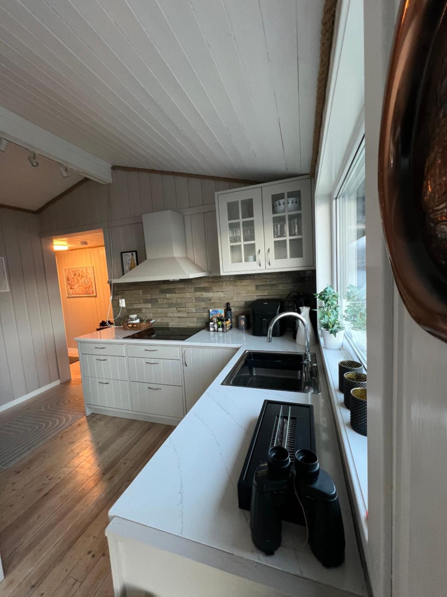 Holiday home Turer, Avslapping, Jakt, Fiske, Utsikt Etnesjoen